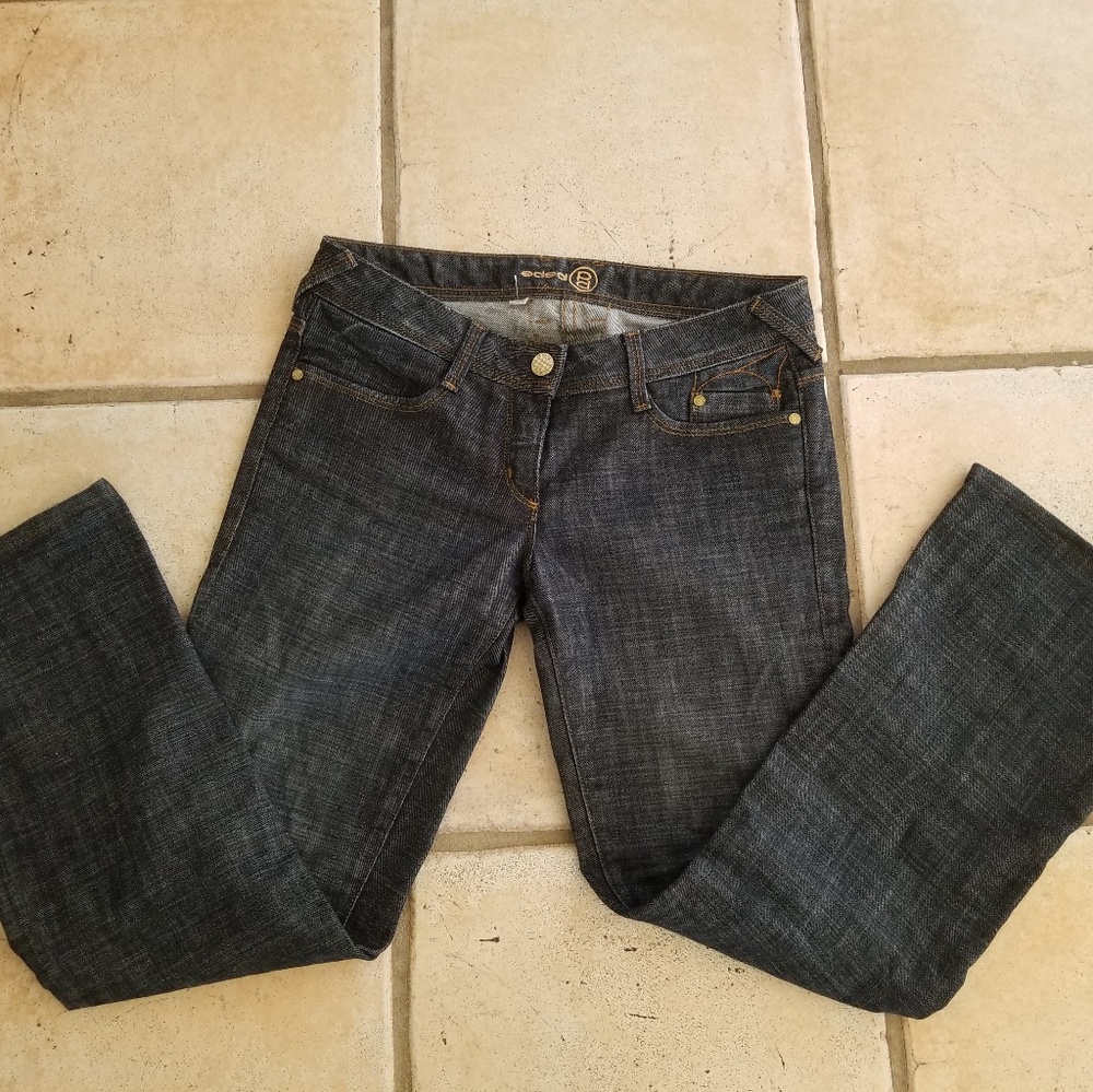 BEBE JEANS